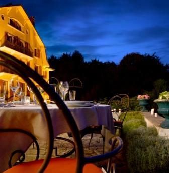 Hotel Les Tresoms Lake And Spa Resort