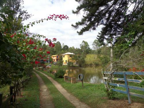 Lodge Fazenda Camping Cabral