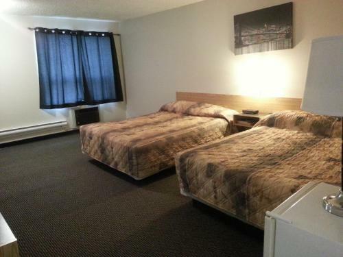 Hotel Caledonia Motor Inn