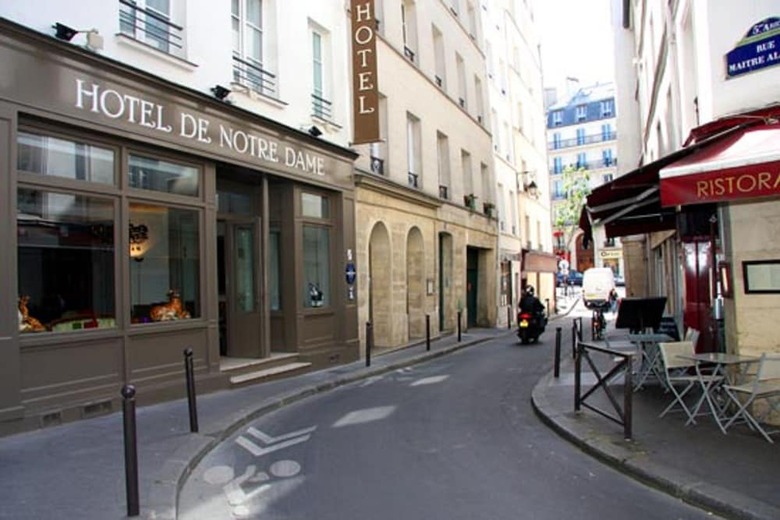 Hotel De Notre Dame