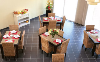 Hotel Park & Suites Vilage Saint Simon