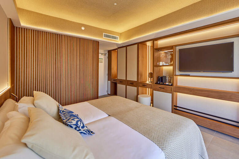 Hotel Universal Grand Le�n & Spa