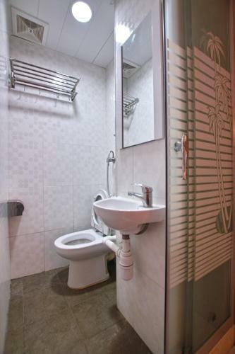 Hostal Wah Long Hotel