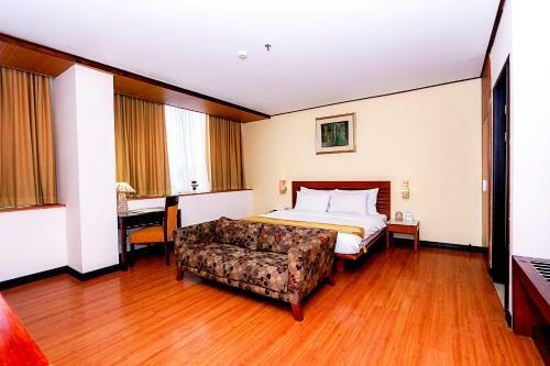 Banana Inn Hotel & Spa