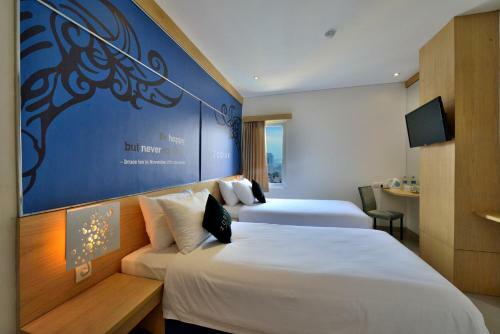 Hotel Zodiak@kebon Jati