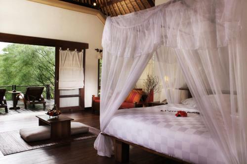 Hotel Naya Gawana Resort And Spa