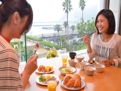 Hotel Atami Seaside Spa & Resort