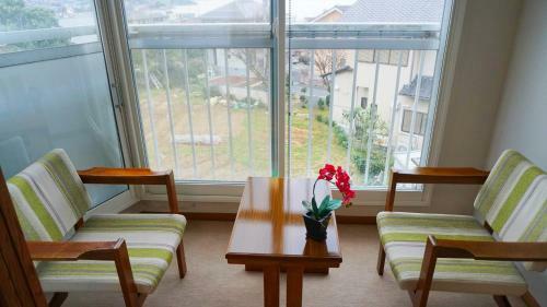 Bed & Breakfast Atami Koro