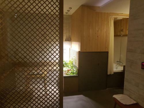 Polo Tourist Hotel