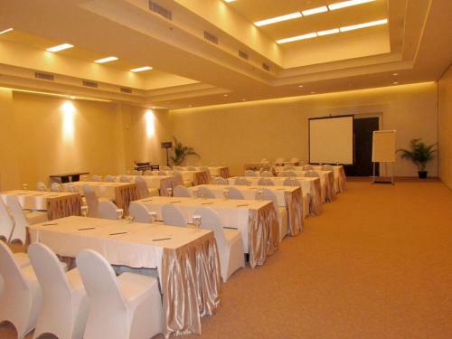 Padjadjaran Suites Hotel Bogor