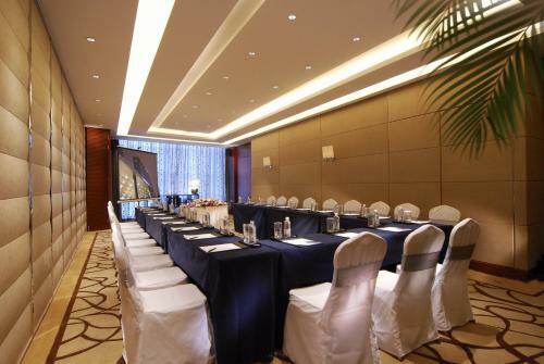 Hotel Howard Johnson Caida Plaza Shanghai