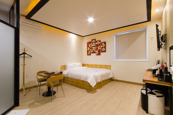 Ara Hotel