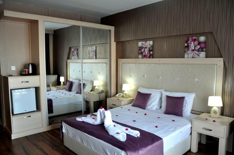 Hotel Manolya