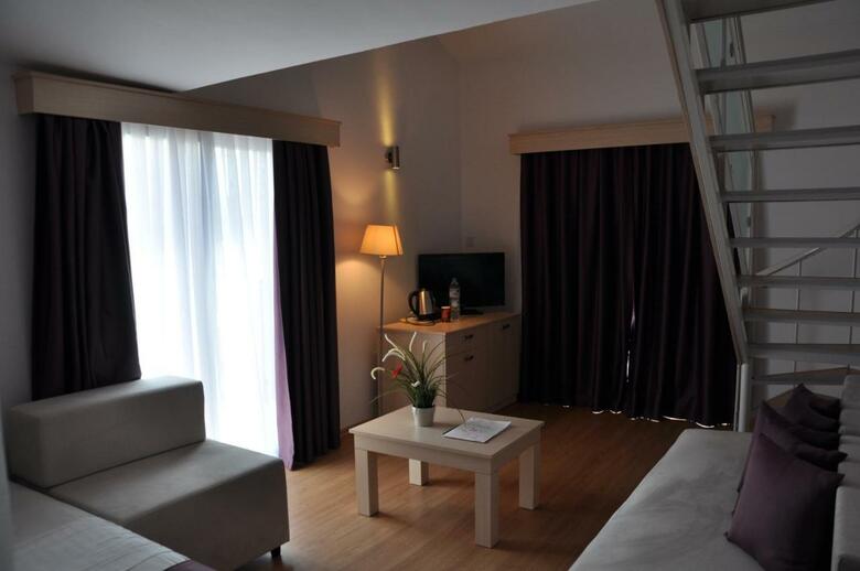 Hotel Manolya