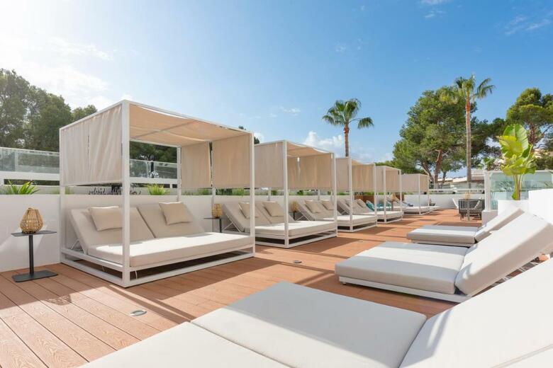 Valentin Somni Hotel & Suites Adults Only +16