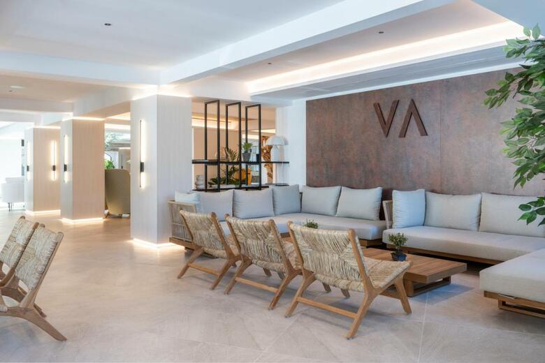 Valentin Somni Hotel & Suites Adults Only +16