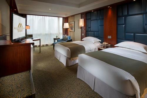 Beijing Kuntai Royal Hotel