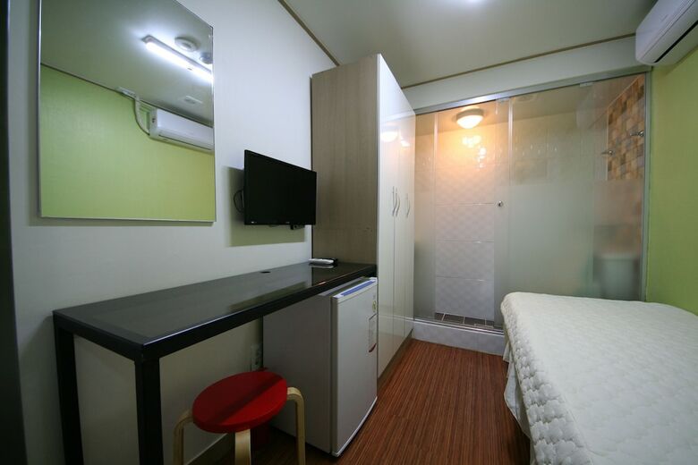 Hostal Star Guest Oneroomtel