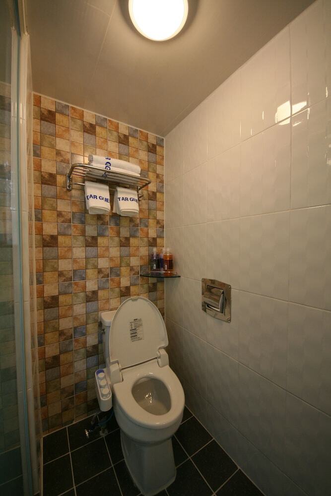 Hostal Star Guest Oneroomtel