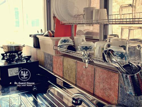 Hostal Br. Guesthouse Hongdae