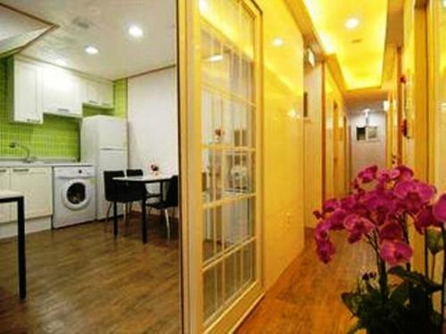 Hostal Elm Tree Guesthouse Myeongdong