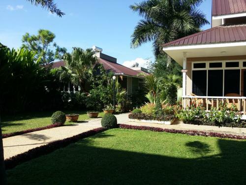 Paradise Hotel Nyaung Shwe