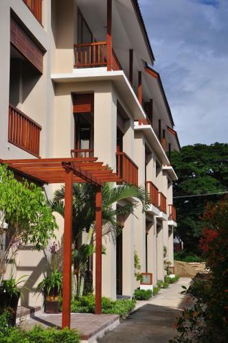 Paradise Hotel Nyaung Shwe