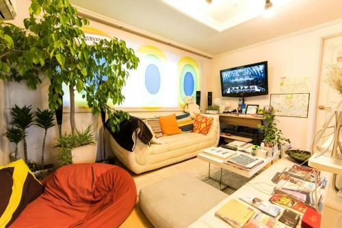 Hostal Urbanwood Guesthouse