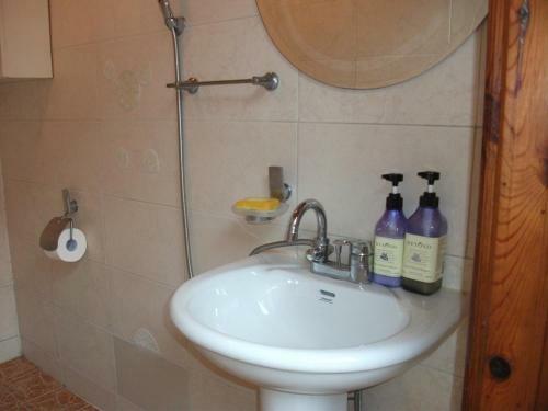 Hostal Sarangchae Hanok Guesthouse