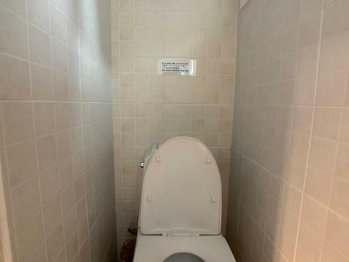 Hostal J-honor Guesthouse