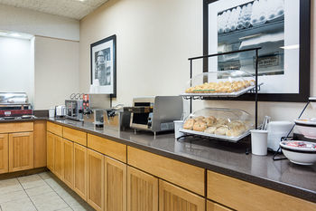 Hotel Comfort Inn