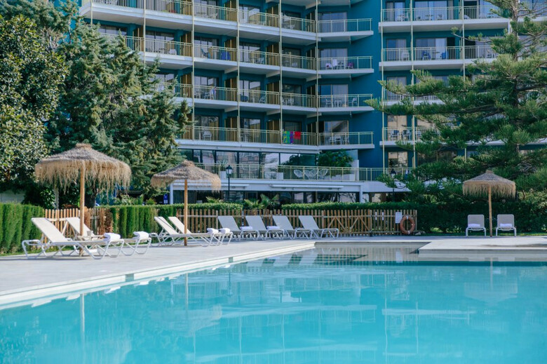 Hotel Almirante