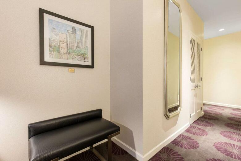 The Chicago Hotel Collection Magnificent Mile