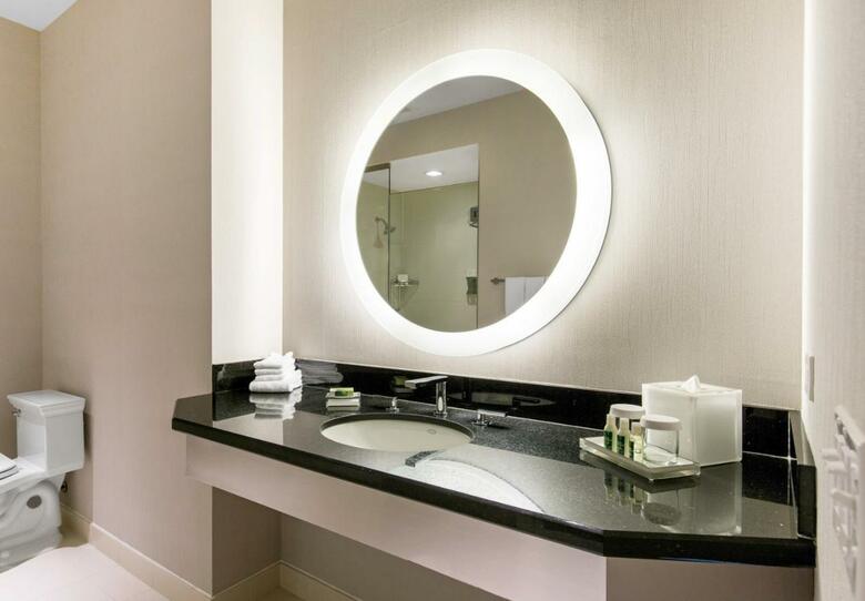 The Chicago Hotel Collection Magnificent Mile
