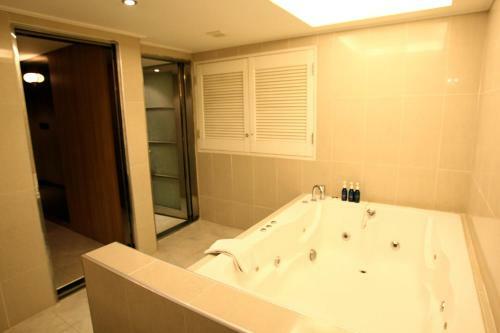 The California Hotel Seoul Seocho