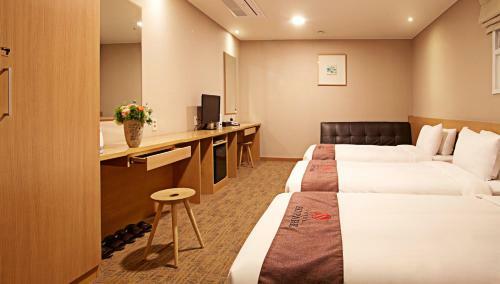 Hotel Skypark Myeongdong 3