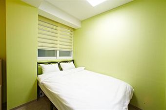 Rainbow Hostel Myeongdong