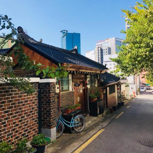 Hostal Icos Guesthouse 1 (female Only)
