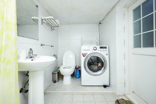 Hostal Vine Hanok Guesthouse