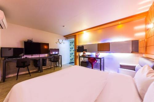Hotel Wow Motel