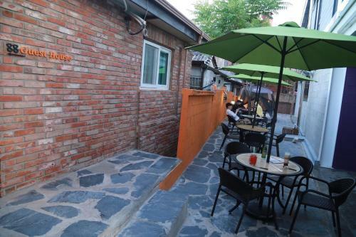 Hostal 88 Guesthouse & Cafe