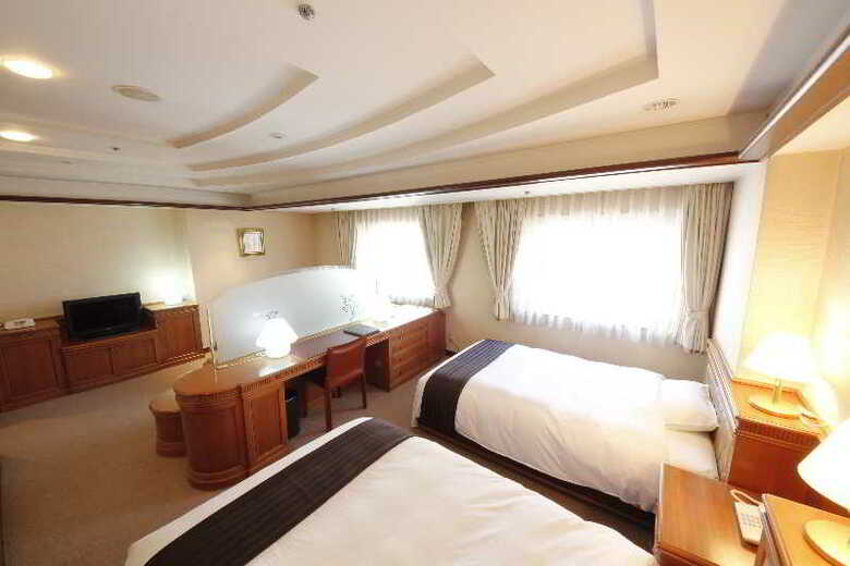 Hotel Hiroshima Garden Palace