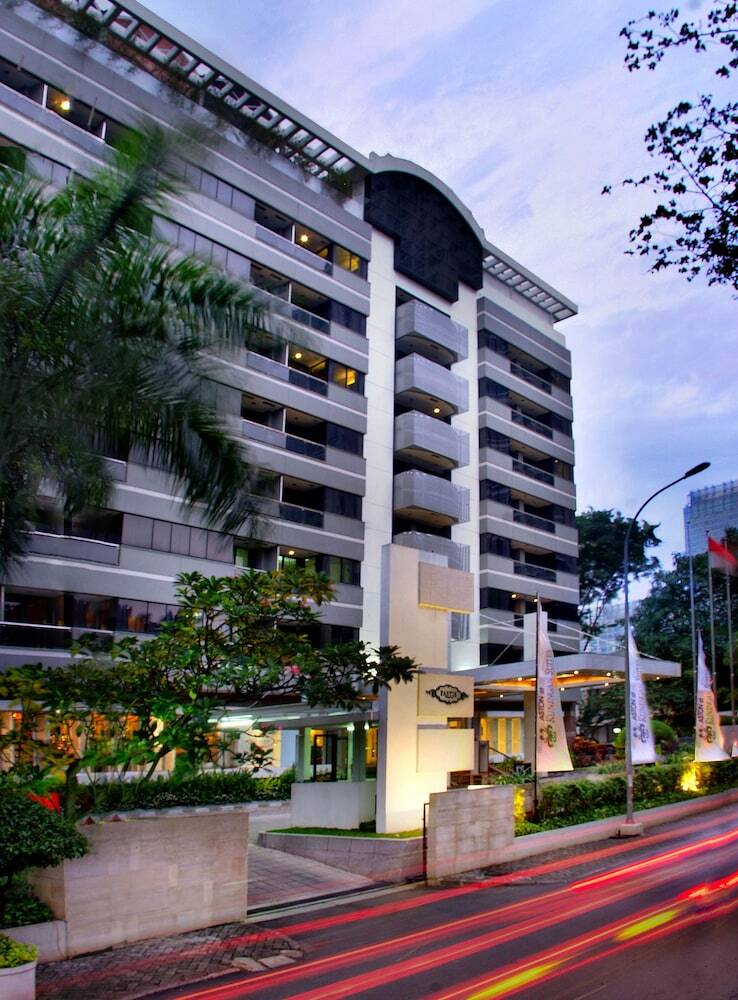 Hotel Aston At Kuningan Suites