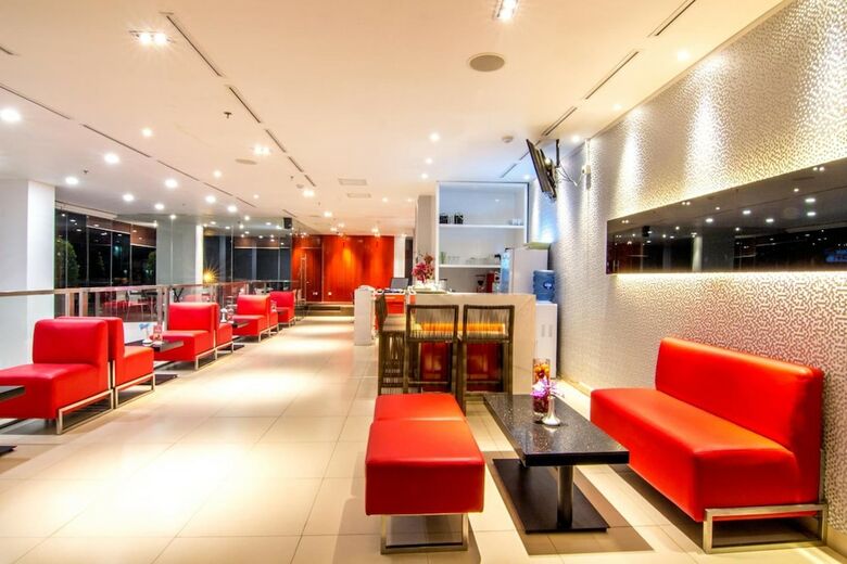 Redstar Hotel