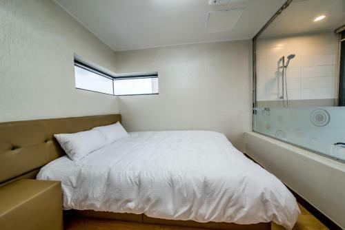 Hotel Sanbangsanae Resort