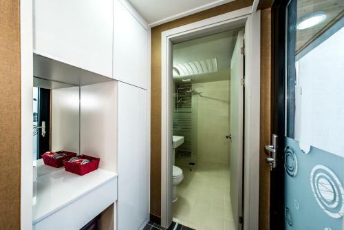 Hotel Sanbangsanae Resort