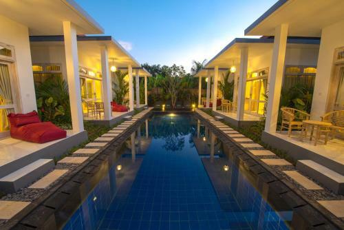 Bukit Paradise Villa 10 Bedroom 2 Pool