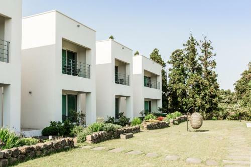 Hotel Laotzu Resort