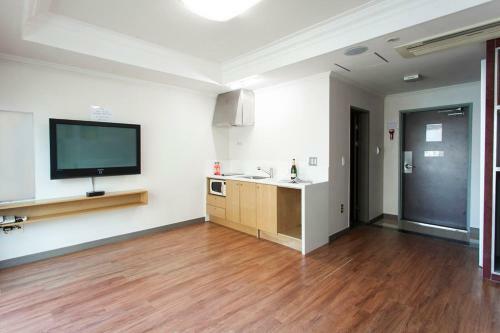 Tongyeong Bay Condo Hotel