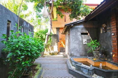 Hotel Kedin's Inn